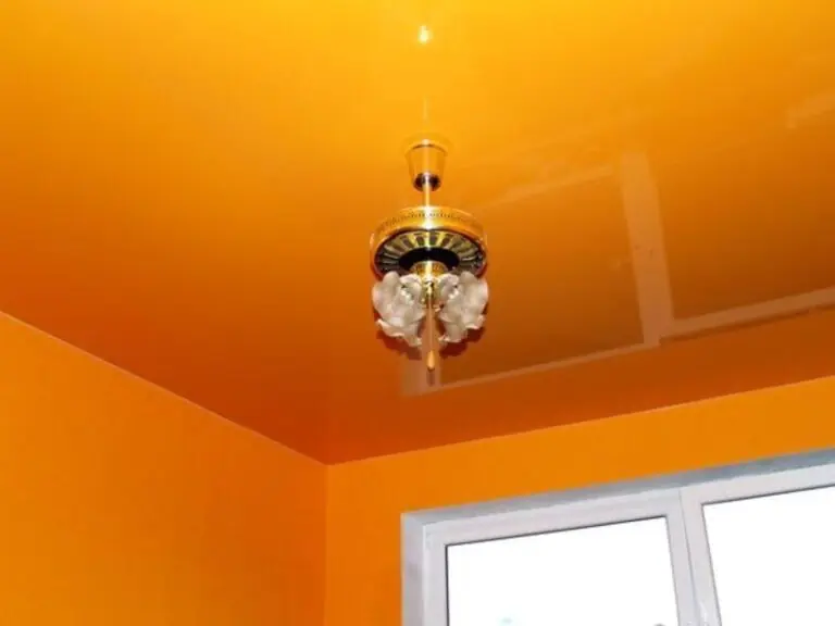 оранжевый натяжной потолок